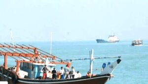 بندر سیریک روی دور رونق؛ تخلیه و بارگیری کالا ۴ برابر شد