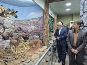 بازدید دبیر مرجع ملی حقوق کودک از مجتمع آفرینش هرمزگان با همراهی مسئولان و خبرنگاران